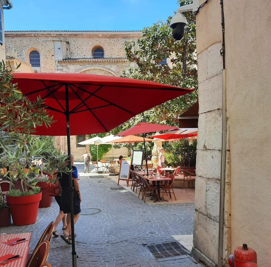 Ferienwohnung Renovated Fully Equipped Studio For 2 To 4 Pers La Ciotat Exterior foto